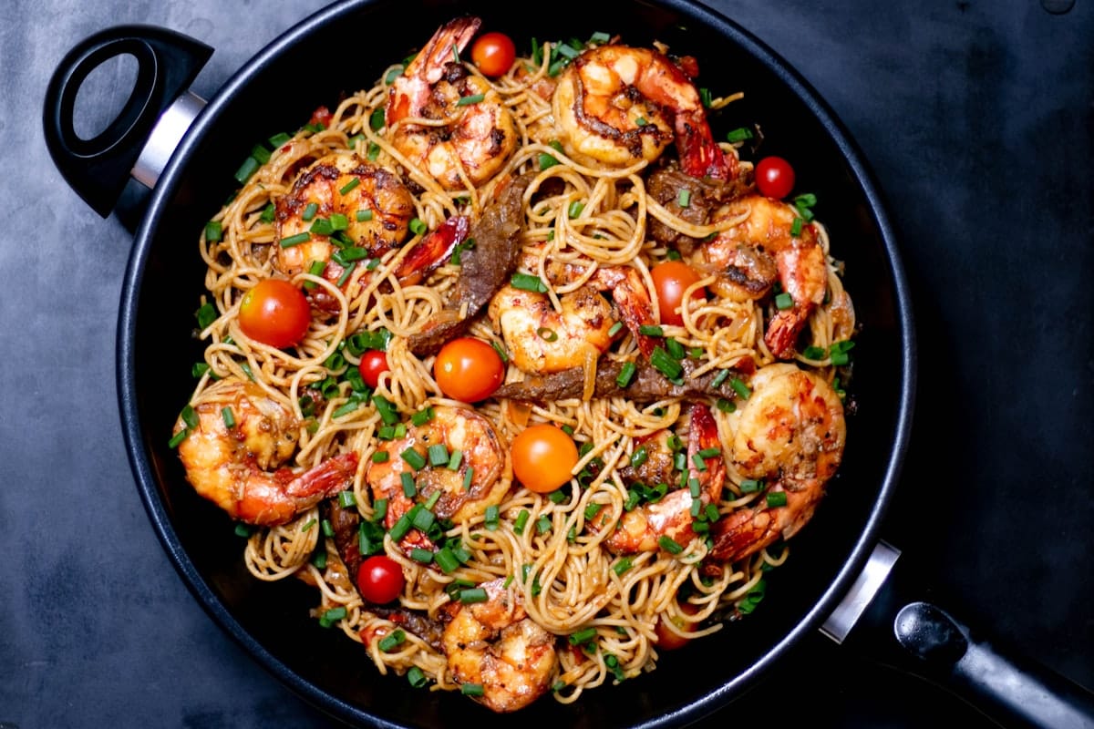 15-Minute Garlic Butter Shrimp Pasta